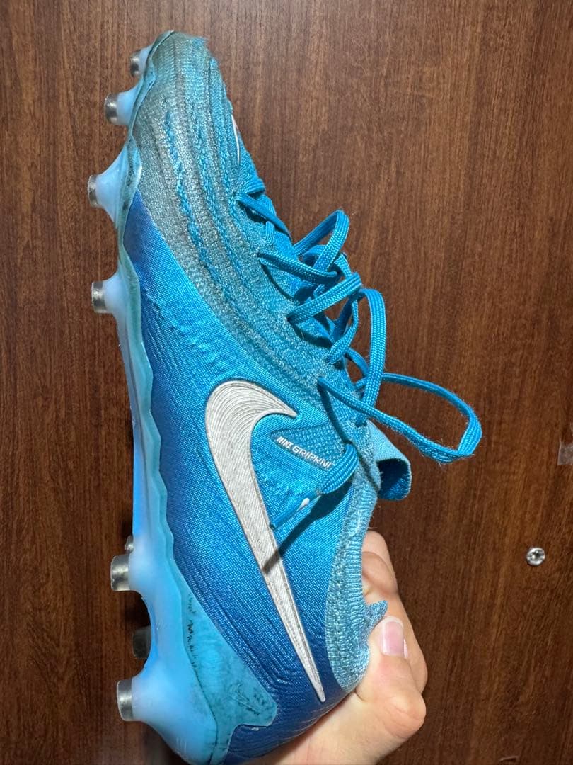 Nike サッカー スパイク ファントムgx2