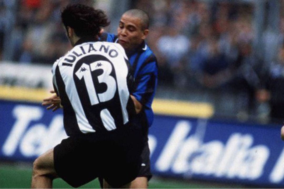 ユベントス ユリアーノ実使用直筆サイン入りユニフォーム　2002Ｗ杯イタリア代表