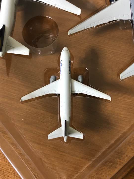 【4機セット】ユナイテッド・ルフトハンザ　ヘルパ　1/500