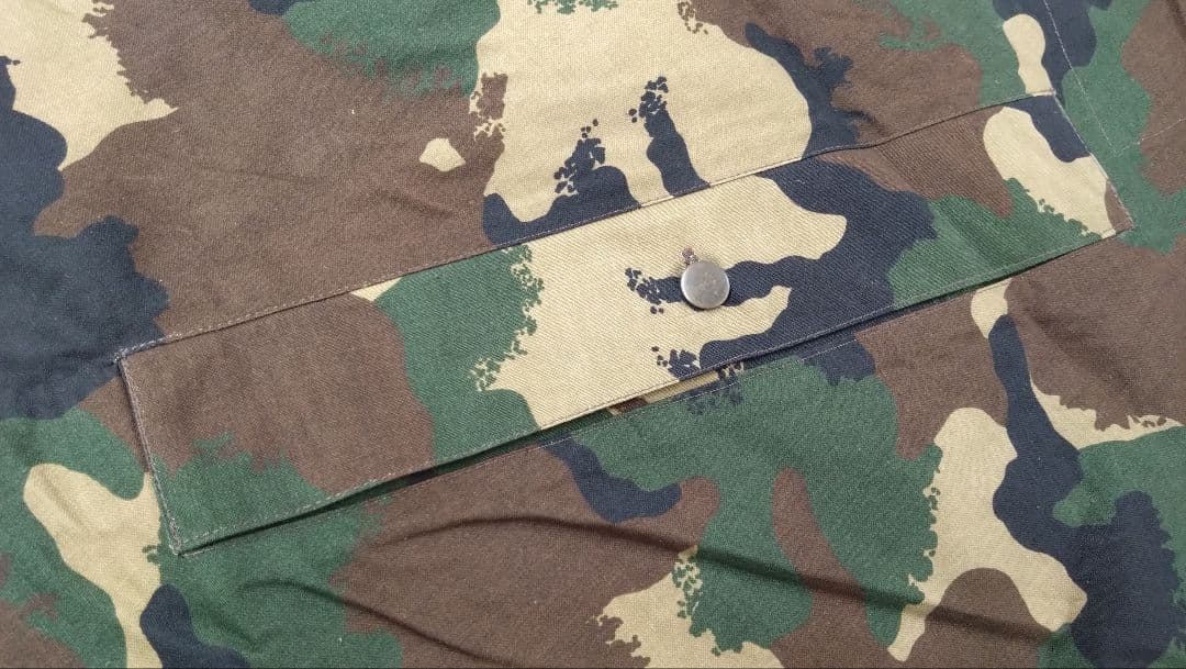 ハンガリー軍 ポンチョテント M90カモ 軍幕