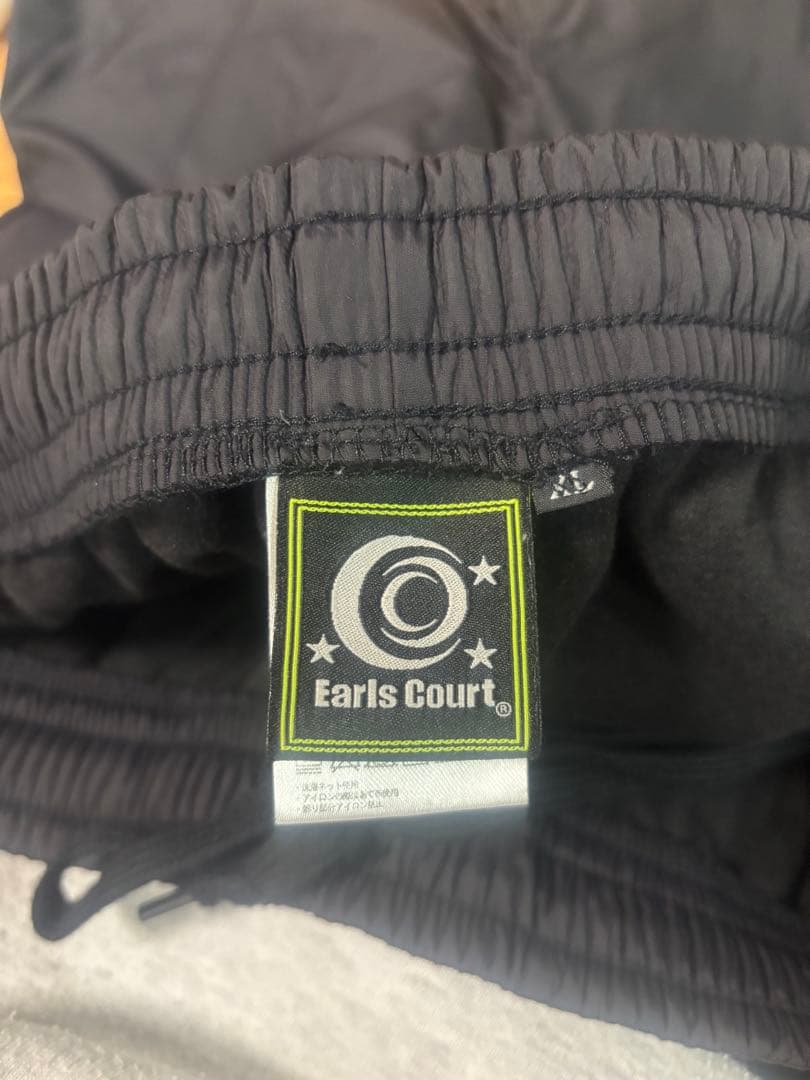 アールズコート　Earls Court 上下 セット　ブラック　ＸＬ