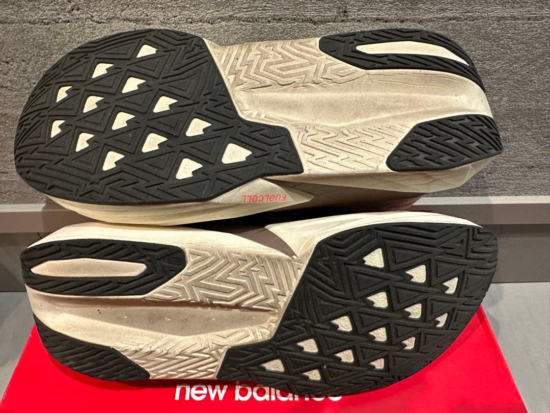 スパイク・シューズ New Balance FUELCELL Rebel v5 29.0cm