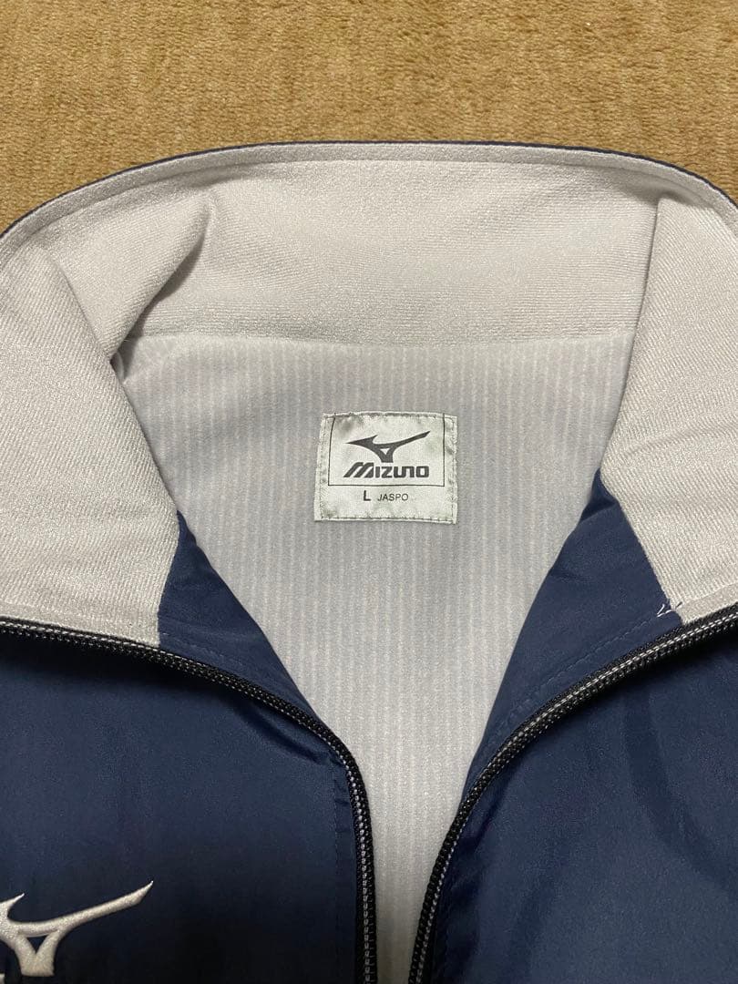 Mizuno ブレスサーモ ウィンドブレーカー上下 メンズL ネイビー 美品です
