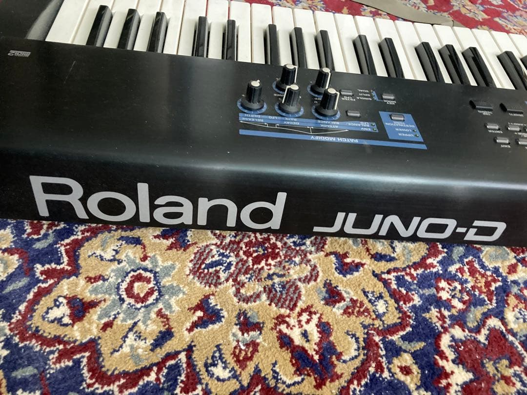 Roland JUNO D ローランド シンセサイザー 61鍵