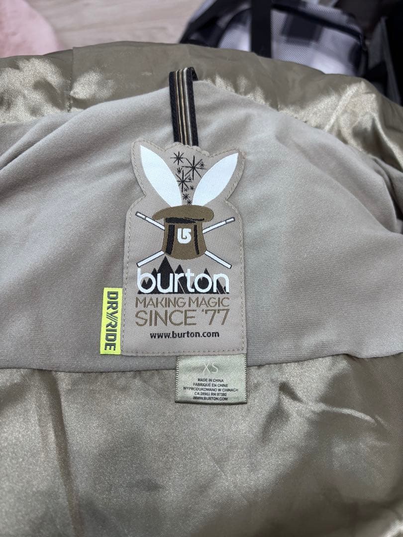 BURTON スノボ、スキースーツ ホワイト XS オーバーオールウェア