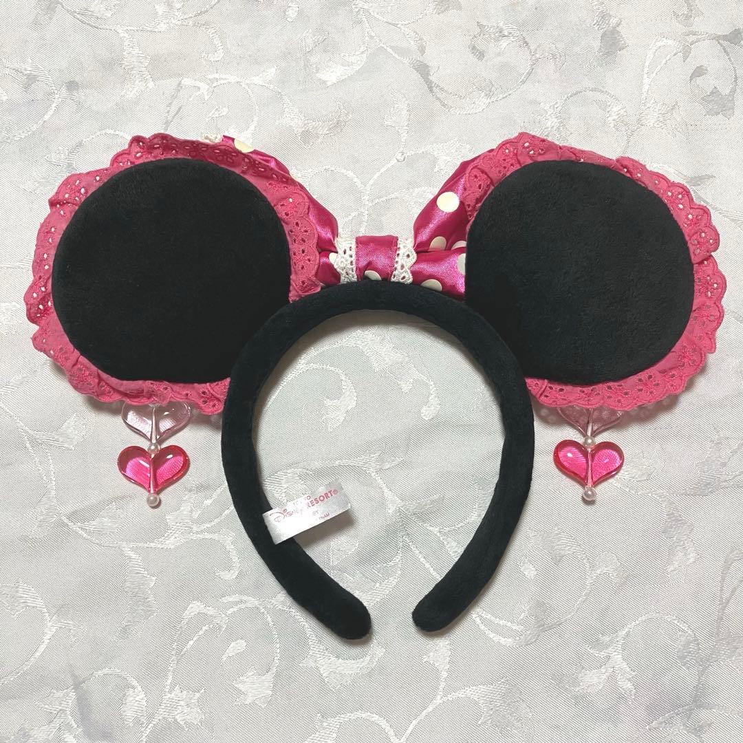 ディズニー　ミニー 　イヤリング　レース　カチューシャ　ピンク　ピアス　ハート
