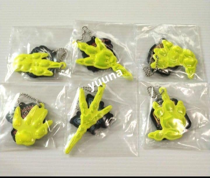 モンハン 一番くじ キーホルダ リフレクターチャーム モンハン展 コンプ