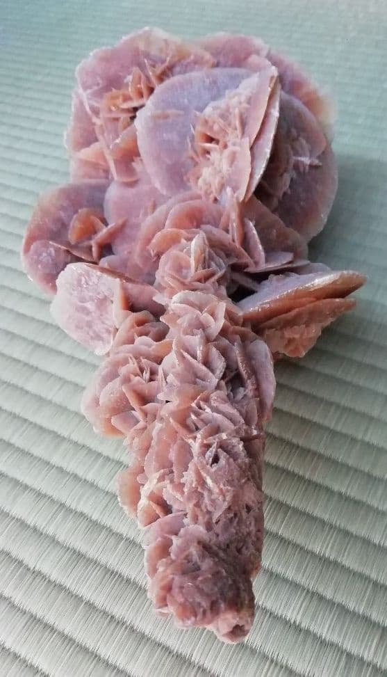 デザートローズ　砂漠の薔薇　オブジェ