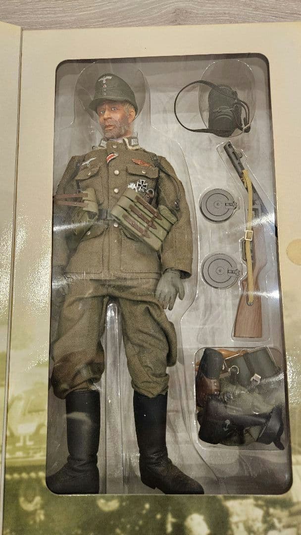 ドラゴン社 WWII ドイツ国防軍 曹長\"シュタイナー\" 東部戦線 1943