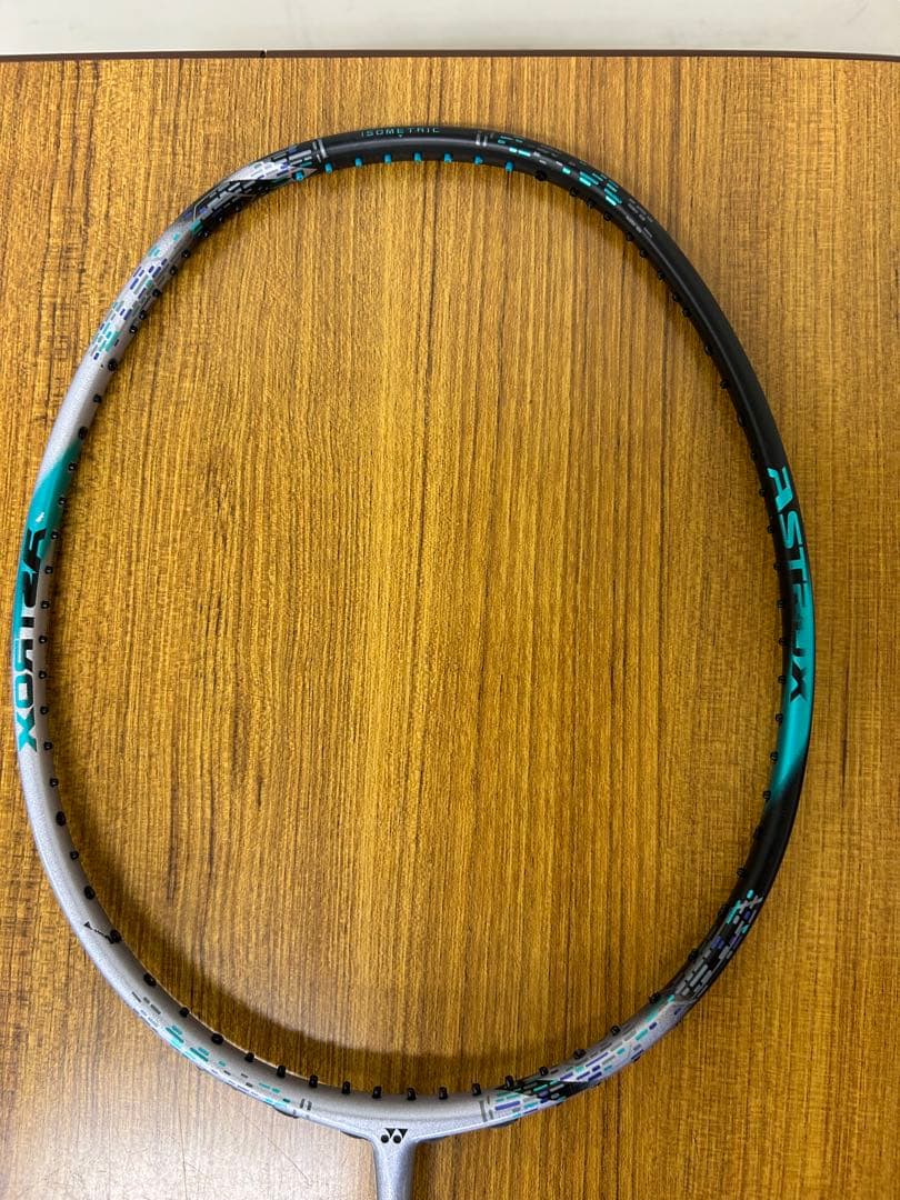 ASTROX88Sproバドミントンラケット
