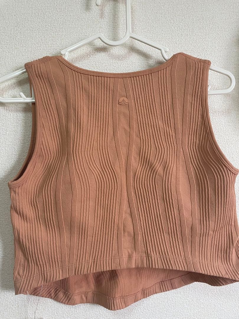 新品MサイズSUKALAリブ編みスモークオレンジタンクトップ