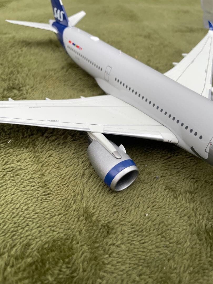 ヘルパ　飛行機模型　SAS 航空　A350-900 1/200