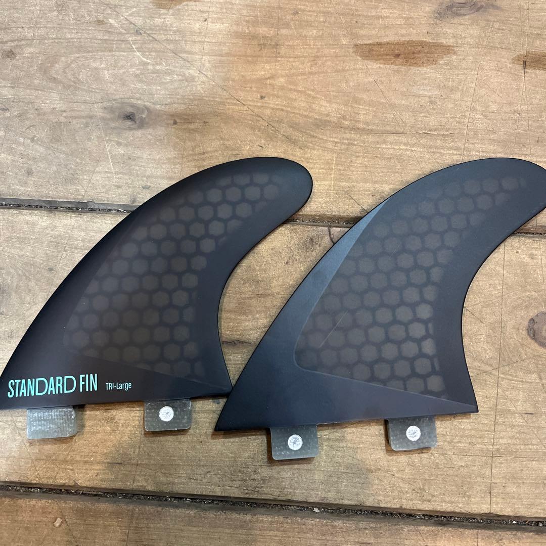 TOOLS フィン　新品　箱なし　トライフィン定価9900円