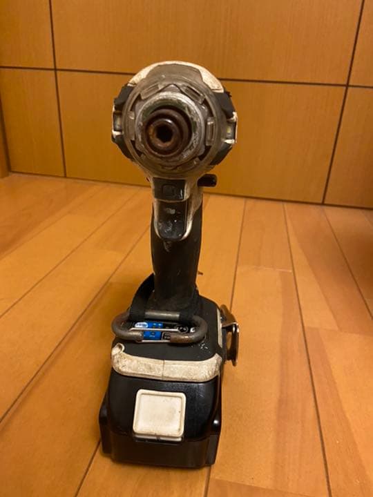 インパクドライバー