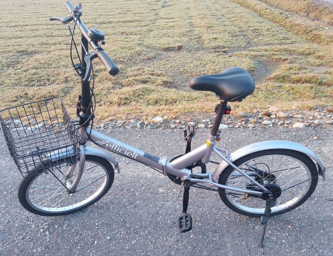 折りたたみ自転車 シルバー 20インチ 汚れキズあり ヤマト置き配達可能