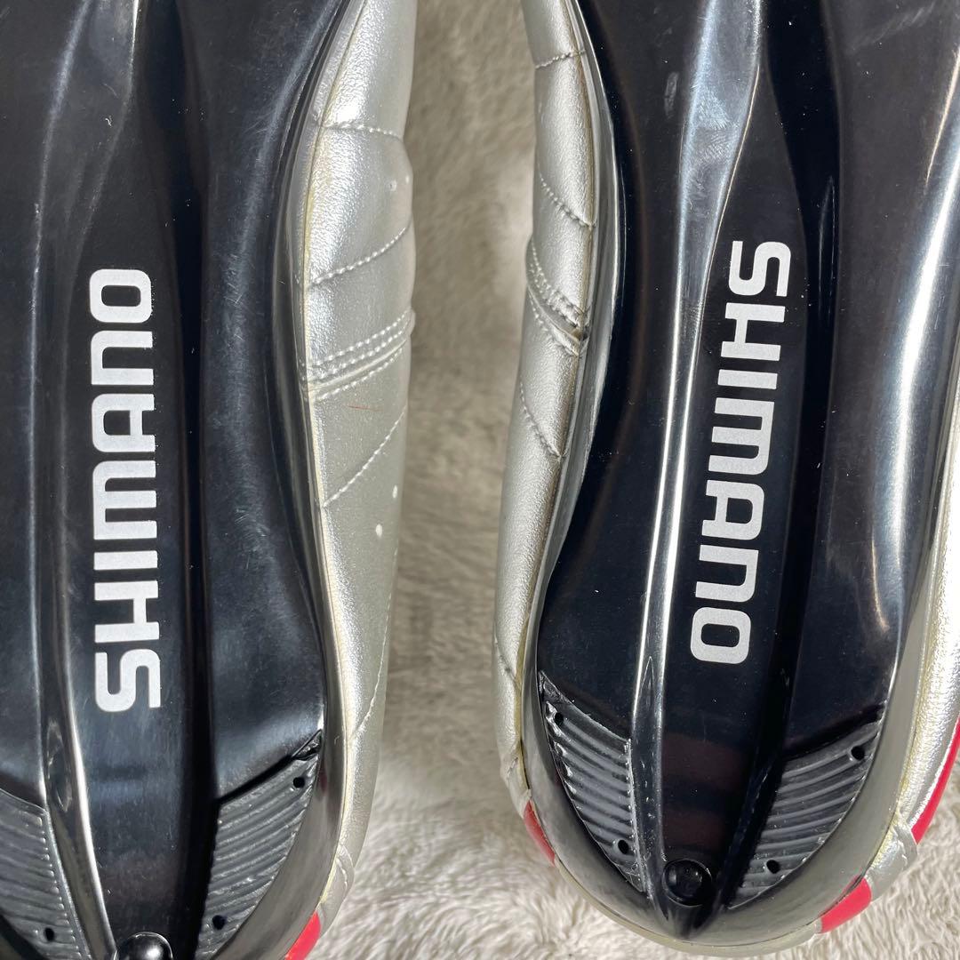 ほぼ未使用❗️SHIMANO R086 自転車シューズ シルバー/ブラック/レッド