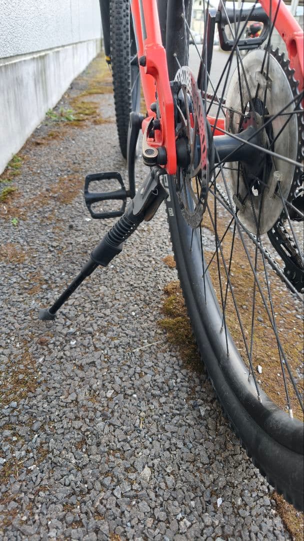 KONA ファイヤーマウンテン　Lサイズ　引取限定