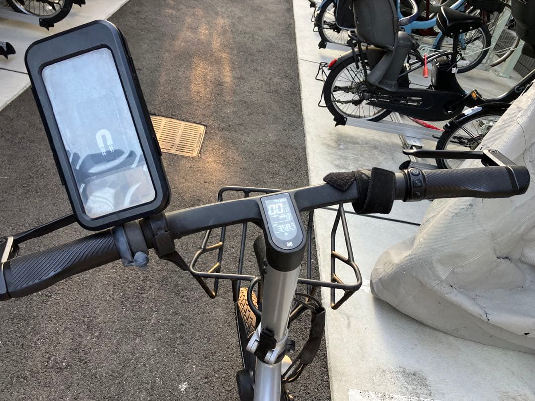 「MADE IN JAPAN」HONBIKE シルバー電動アシスト自転車