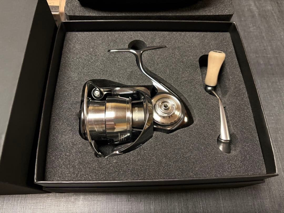 ダイワ 22イグジストLT2500S EXIST LT2500S