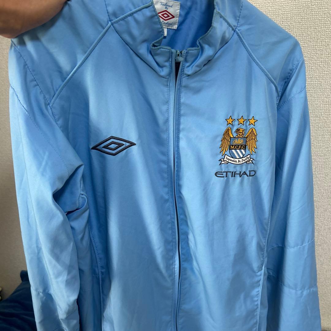 希少 UMBRO x MANCHESTER CITY ナイロンジャケット 水色