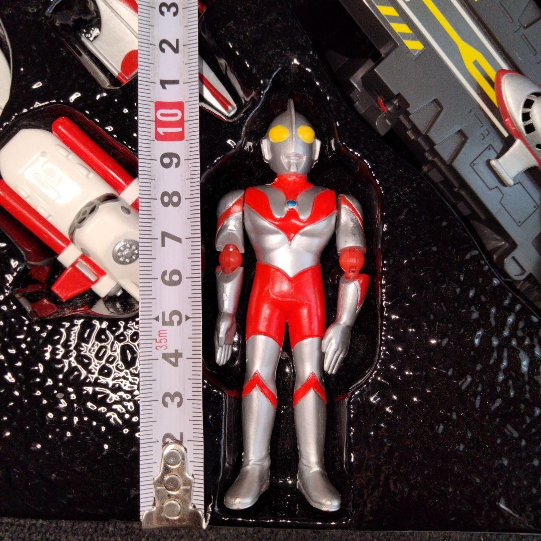 １９９５年発売　ウルトラマン　出撃！！　ウルトラメカセレクション