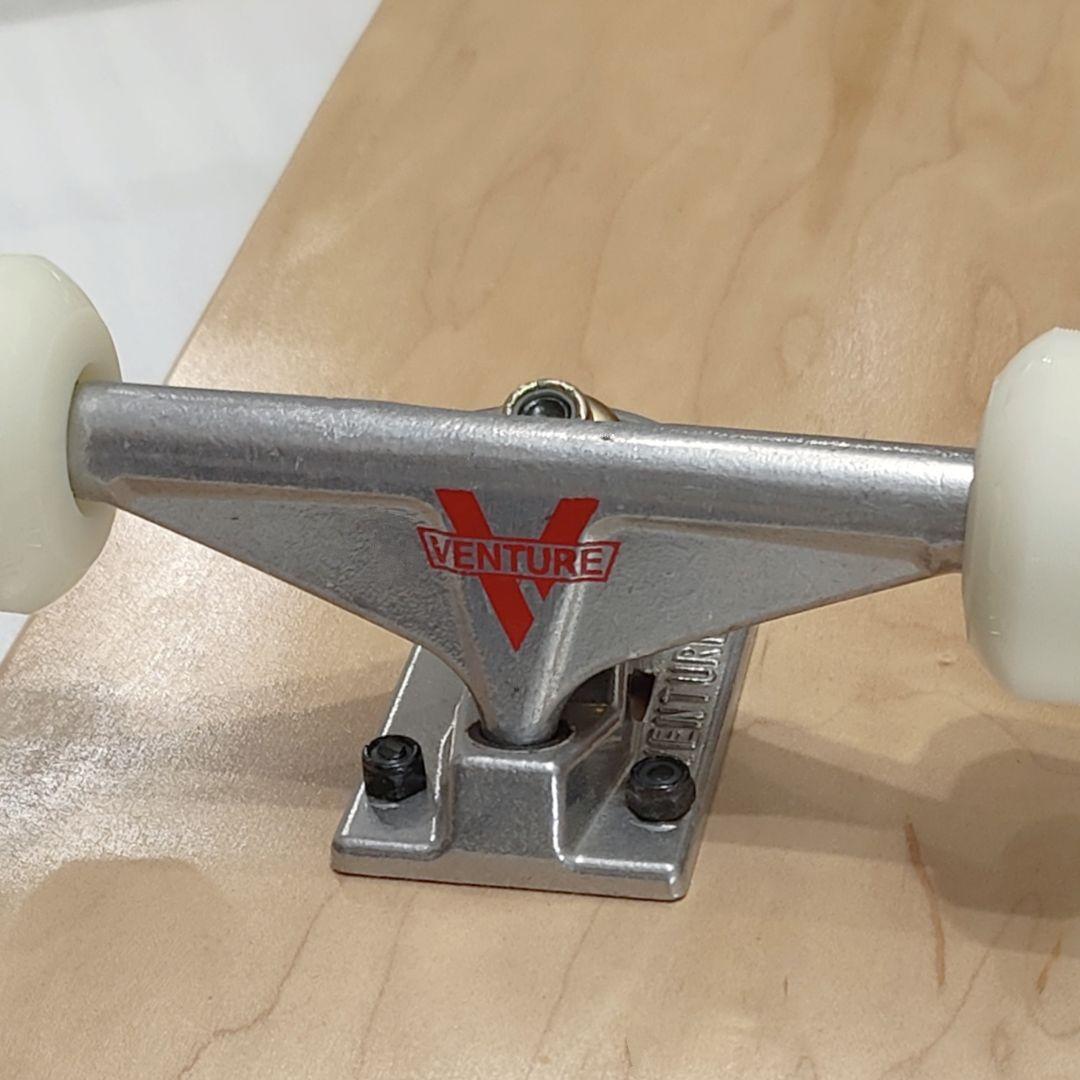 スケートボード コンプリート Venture ベンチャー トラック 5.2HI