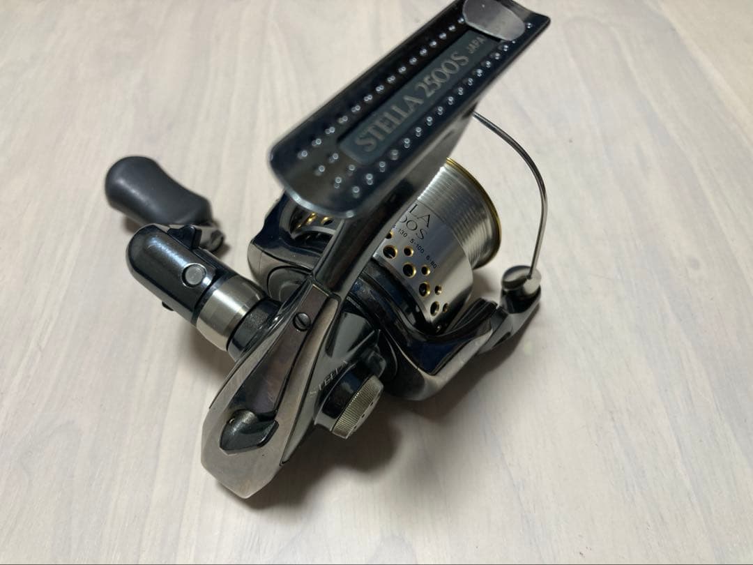 シマノ　01'ステラ FW2500S　実釣メイン機 （管理NO：502）