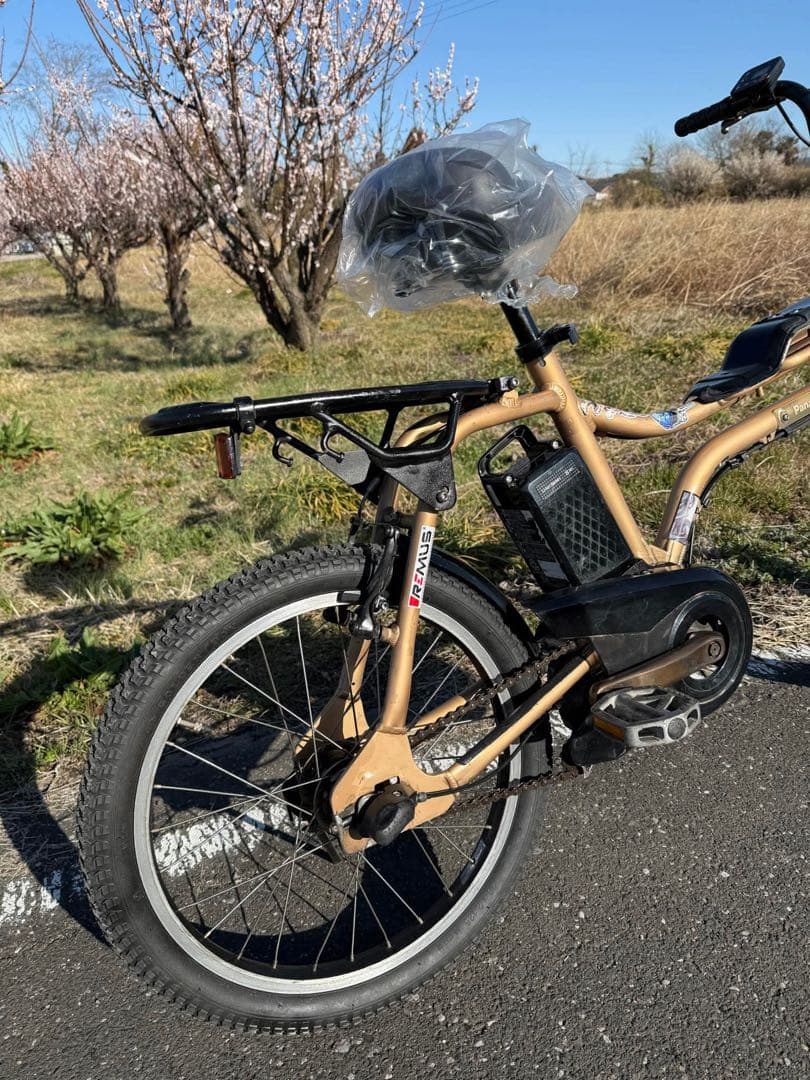 オリーブグリーン 電動アシスト自転車