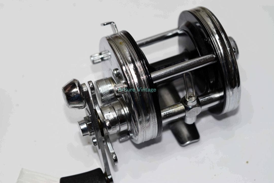 希少蒐集モデル VINTAGE ABU5000ｃ 限定品　 y274-311