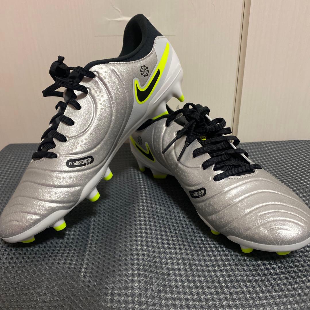 未使用 Nike Tiempo Legend 10 Academy サッカー