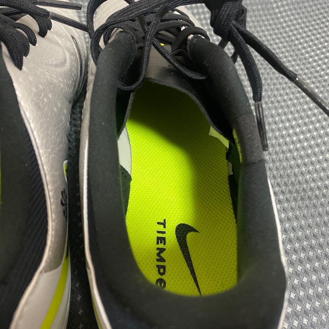 未使用 Nike Tiempo Legend 10 Academy サッカー