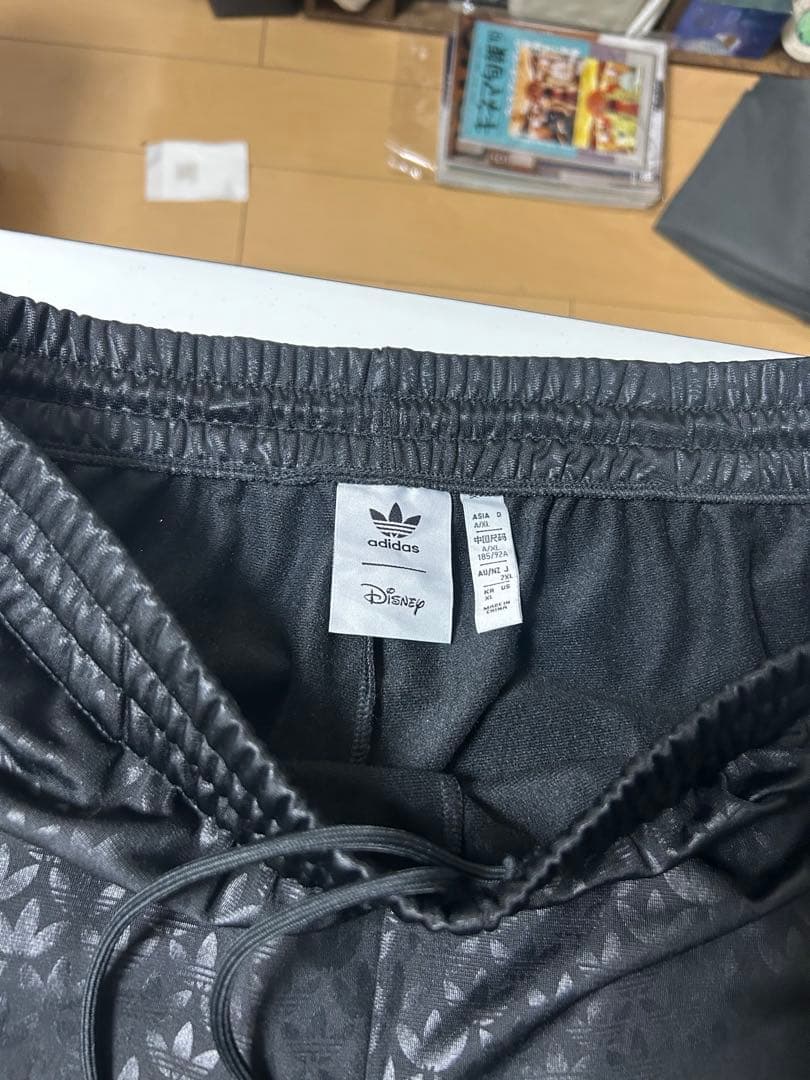 Adidas FIREBIRDミッキーマウス モノグラム トラックパンツ