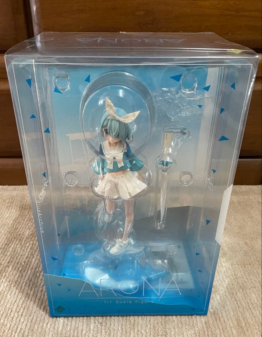 ブルーアーカイブ　アロナ　1/7スケールフィギュア