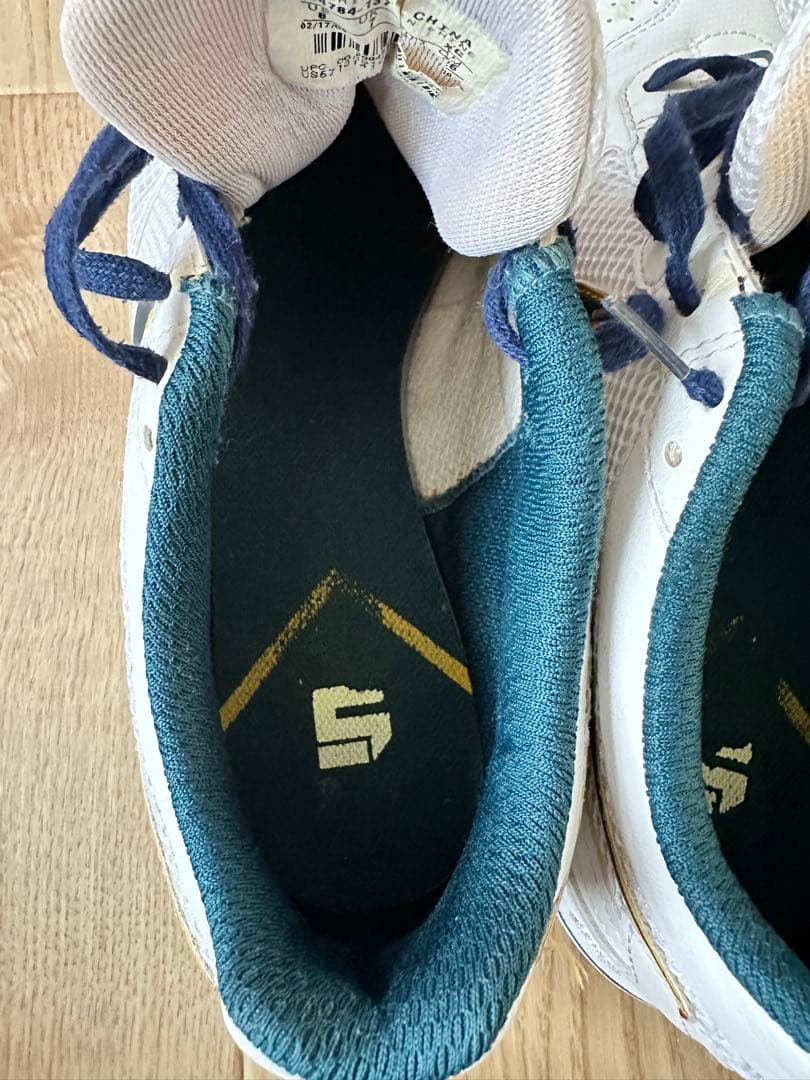 NIKE ナイキ エア ガト(ホワイト)