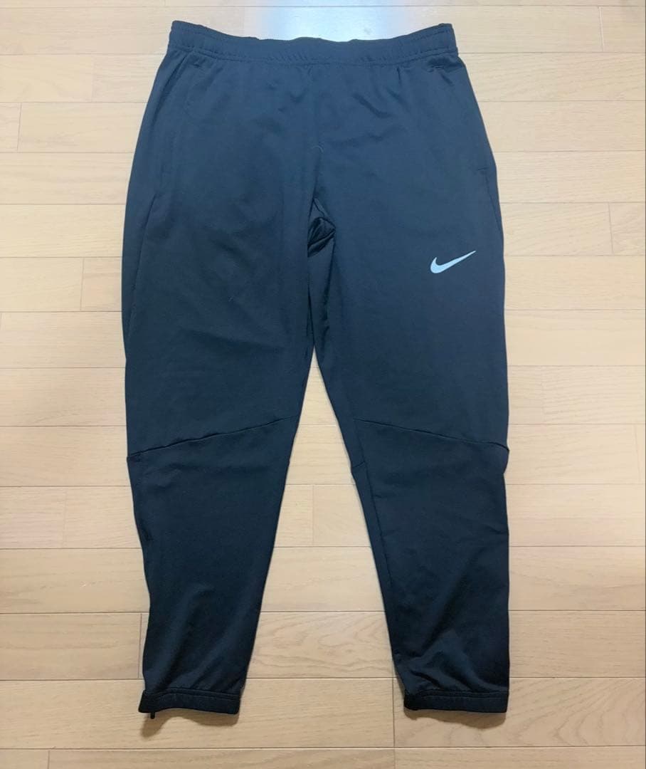 Nike ブラック 長袖シャツ パンツ セット