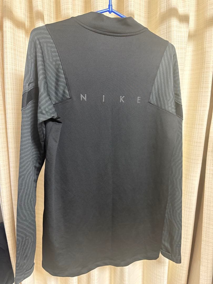 Nike ブラック 長袖シャツ パンツ セット