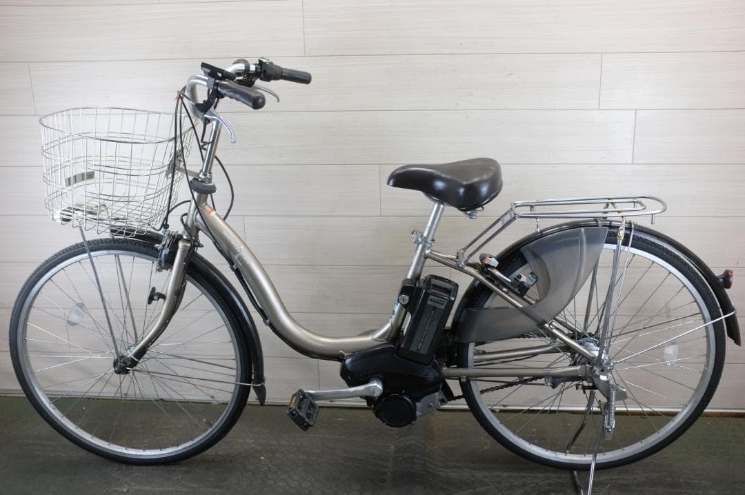 電動自転車 ヤマハPAS　26インチ　3段　8.7Ah タイヤ新品