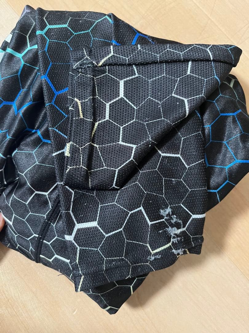 ONYONE スキーウェア Mサイズ 六角形パターン