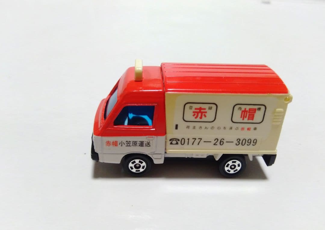 トミカ 日本製 スバル サンバー 赤帽 小笠原運送