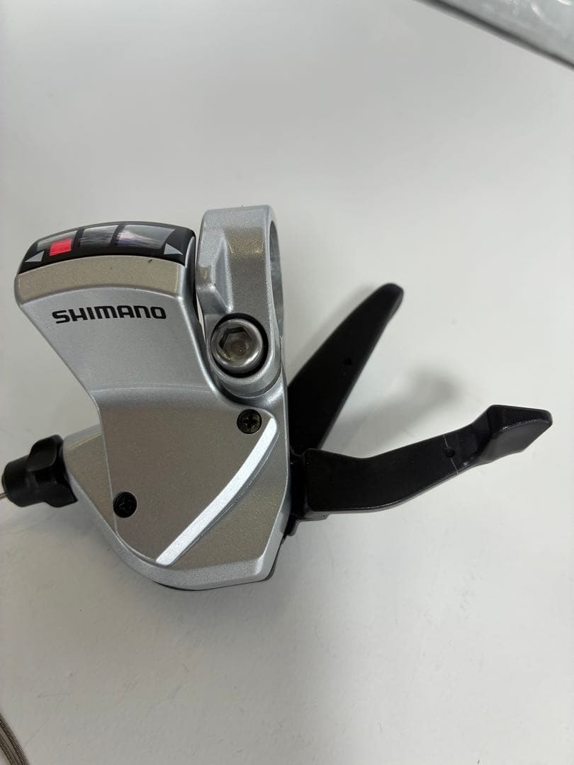 未使用　SHIMANO 変速機 SL-R440/R441 9speed
