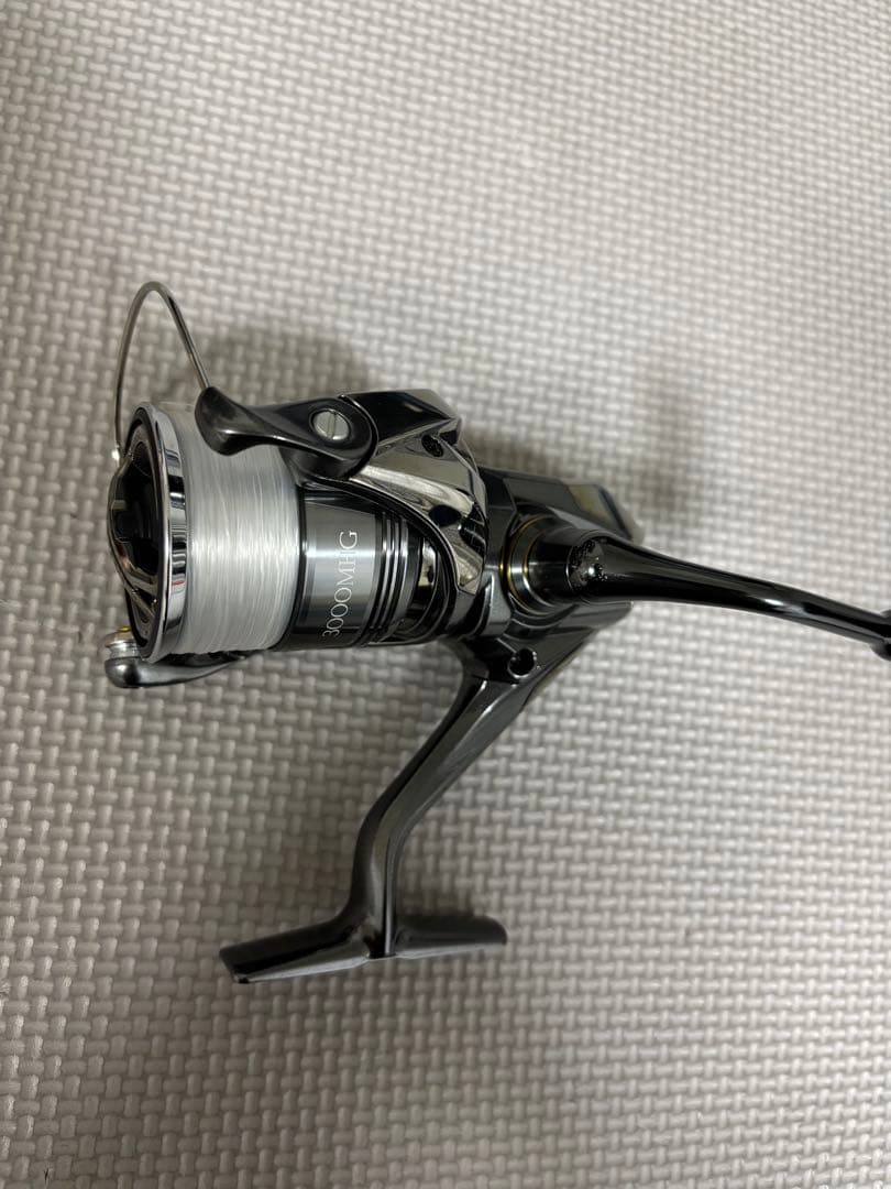 SHIMANO 24 TWIN POWER 3000MHG スピニングリール