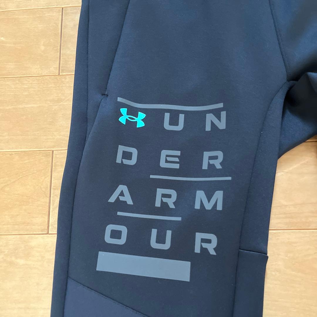 アンダーアーマー　ジャージパンツ　サイズM