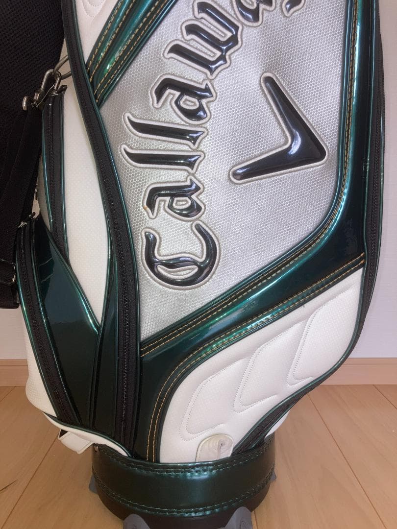 Callaway　キャロウェイ　キャディバッグ　カラー：ホワイト／ダークグリーン