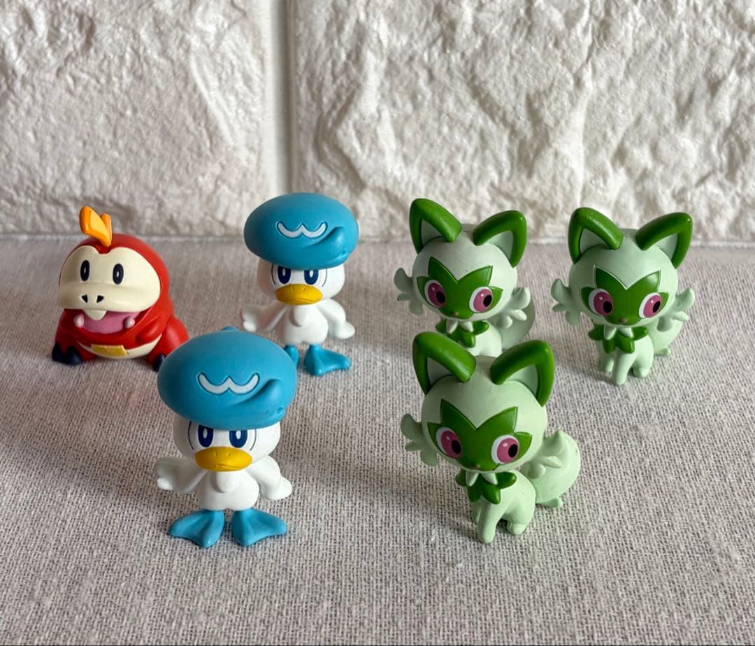 ポケモン　モンコレ　30体　まとめ売り　ピカチュウ　メルタン　メガサーナイト
