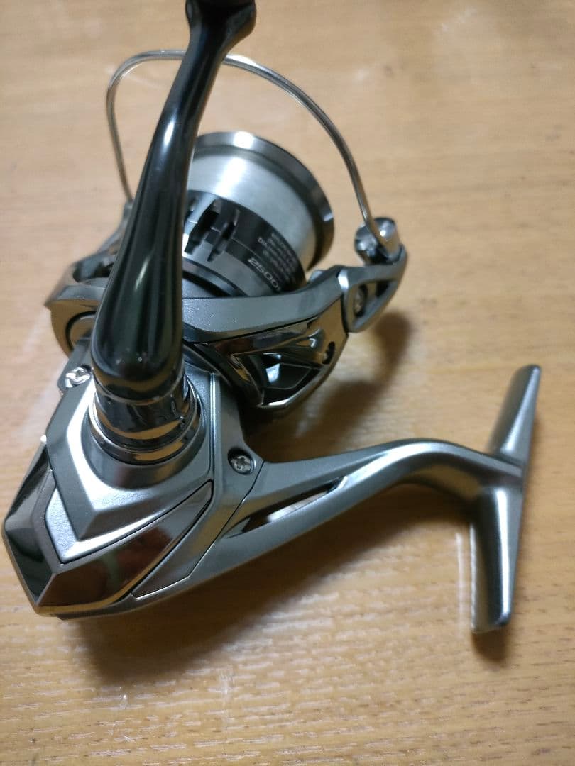 SHIMANO シマノ　スピニングリール　21ナスキー2500HG