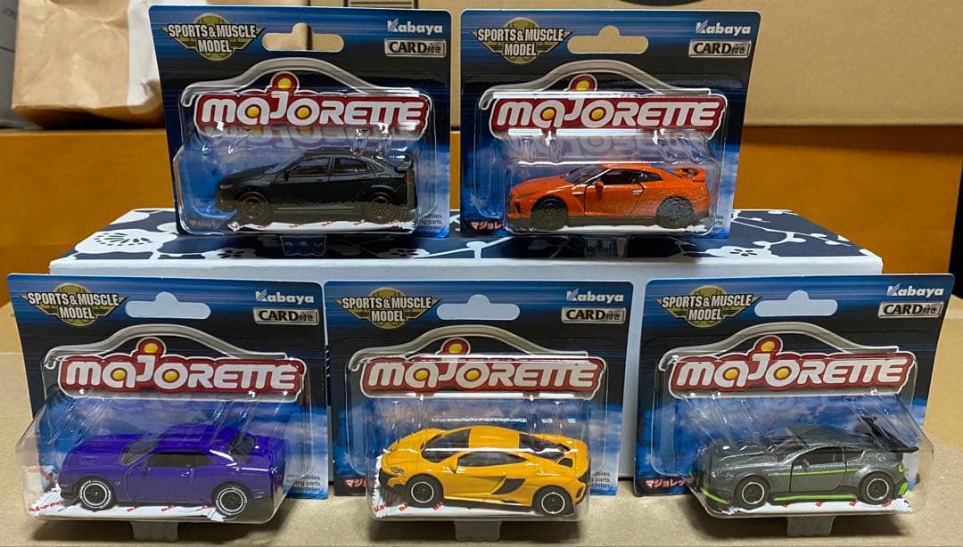 新品未開封　マジョレット　ミニカー　スポーツ＆マッスル　20台セット