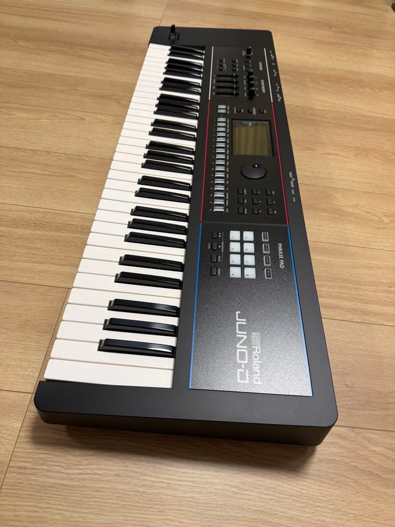 ROLAND JUNO-D6《最新》 61鍵盤 シンセサイザー