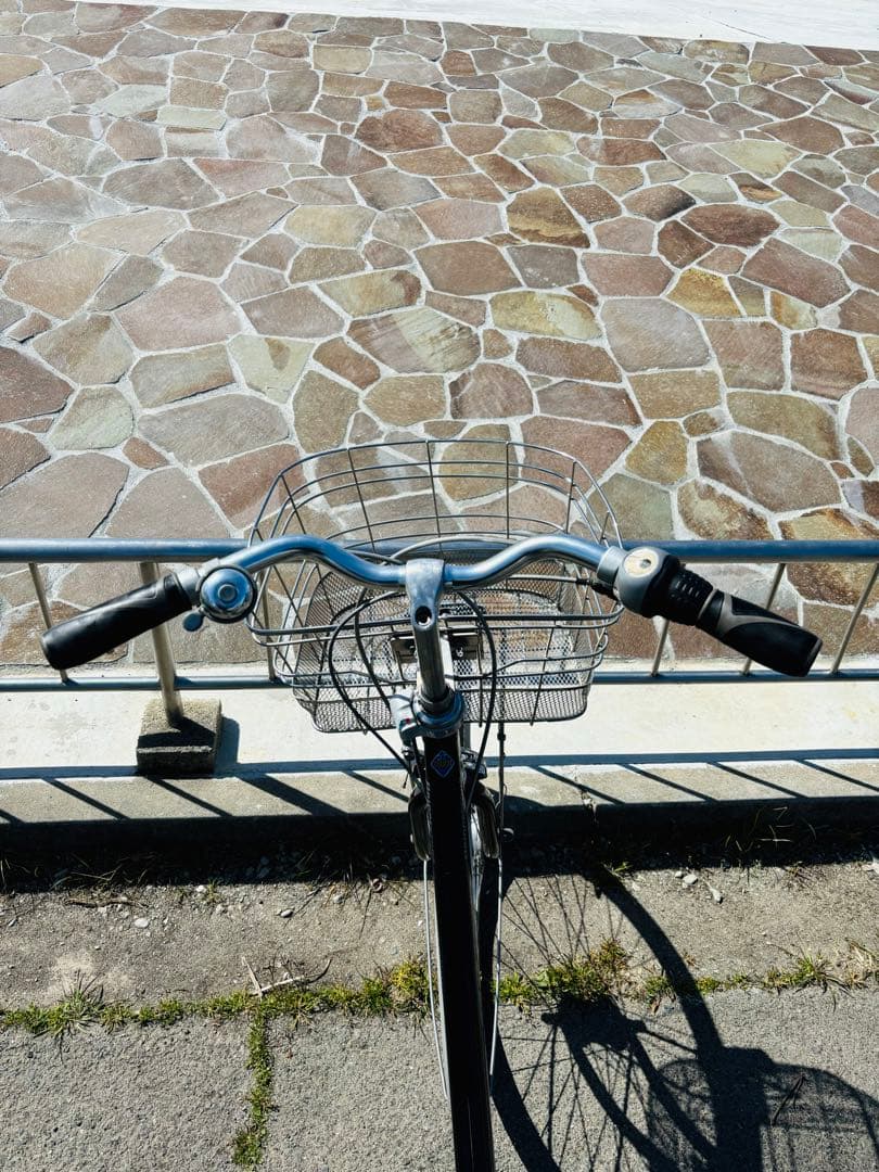 愛知県一宮市受取条件　アルベルト　自転車　L型　27インチ　鍵3本　黒色ブラック