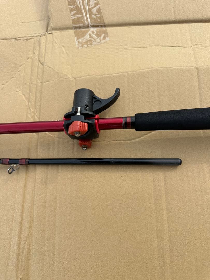 タ*!様 DAIWA ANALYSTAR KADA 240 船竿 黒/赤