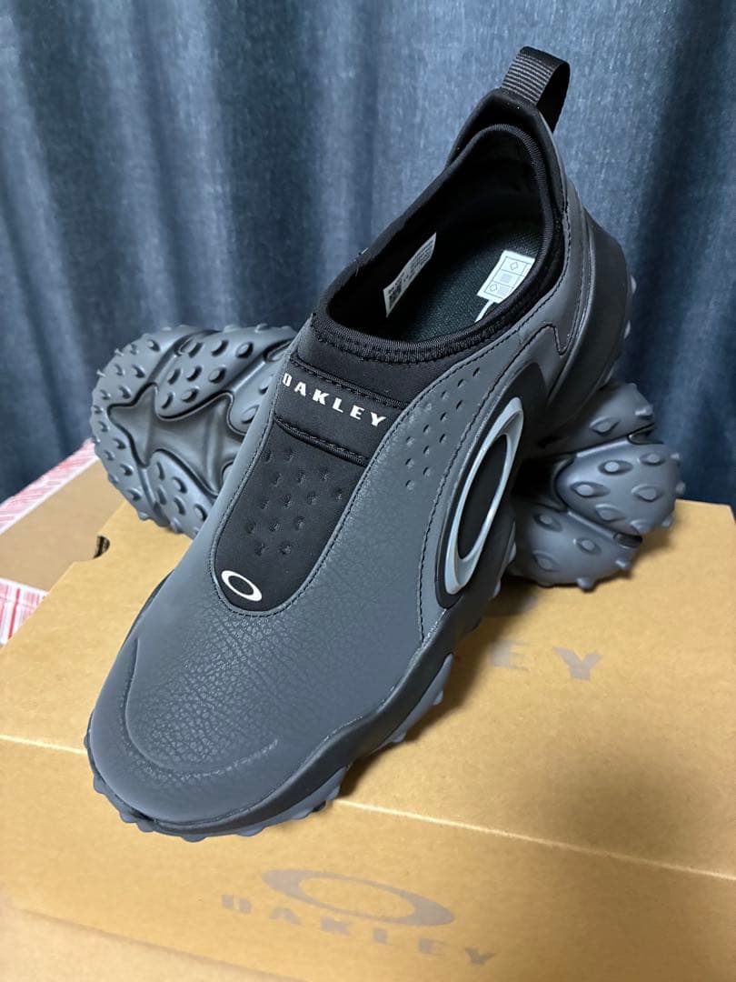 【新品】オークリー Edge Icon Black 27cm US9